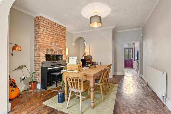 Dining Room_2.jpeg