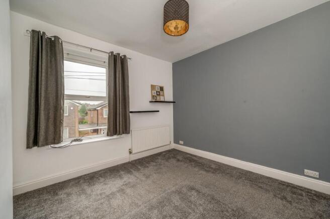 3 bed Terraced to rent Image 9