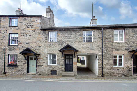 8 Fairbank, Kirkby Lonsdale, LA6 2BD