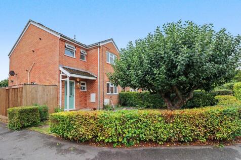 Tees Farm Road, Colden Common, SO21