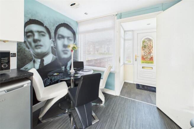 3 bed Terraced for sale Image 4