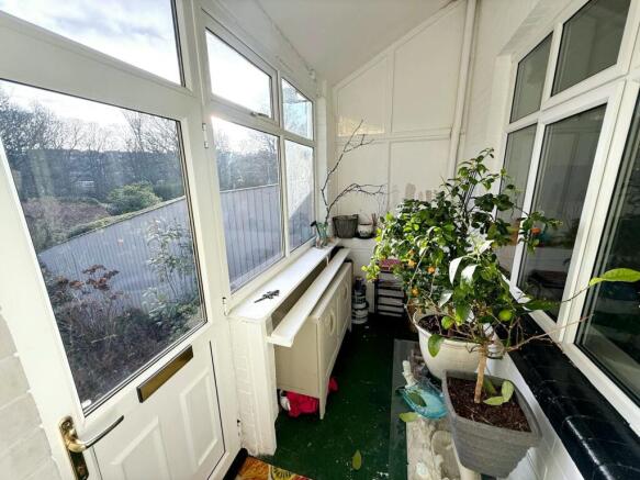 3 bed Semi-Detached for sale Image 8