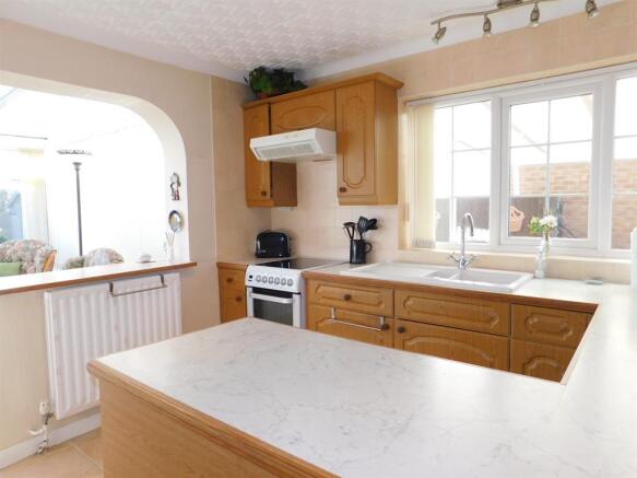 Kitchen 2