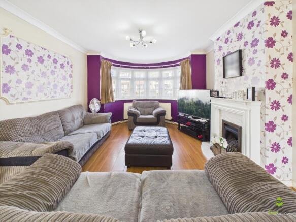 Presented by Clinton at EweMove Bexleyheath and Da