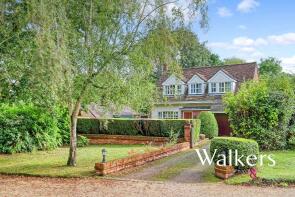 Leabons, Mill Green Road, Mill Green, Fryerning CM4 0JE