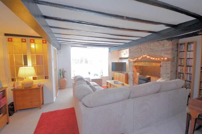 Dining room /living room