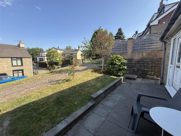 2 bed Semi-Detached for sale Image 9