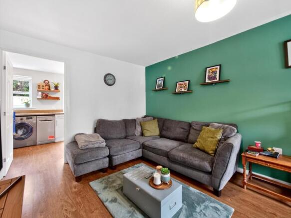 2 bed Terraced for sale Image 6