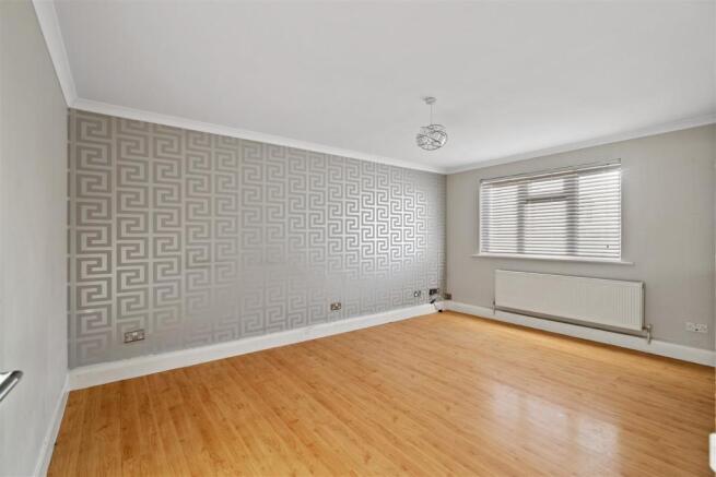 Heathdene Drive-5.jpg