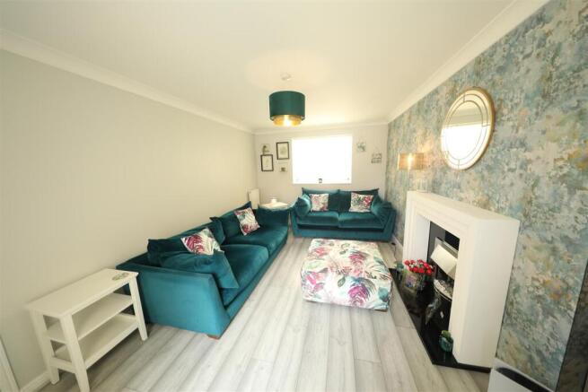 3 bed Detached for sale Image 6