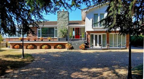 Aston Firs, 42 Halton Fenside, Halton Holegate