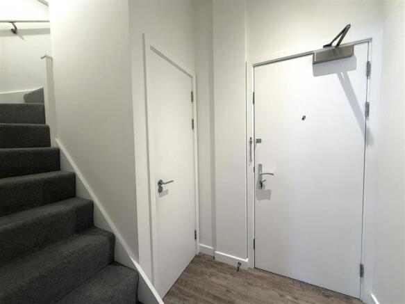 Hallway.jpeg