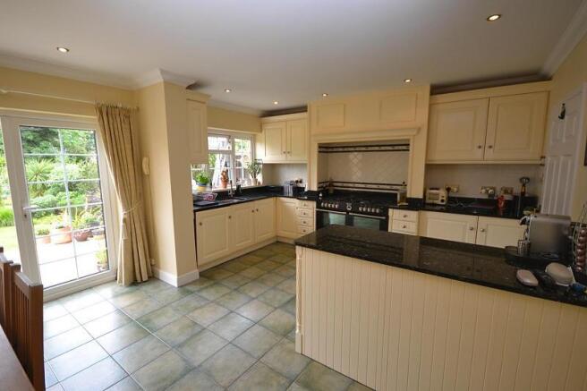 Kitchen/Breakfast Room
