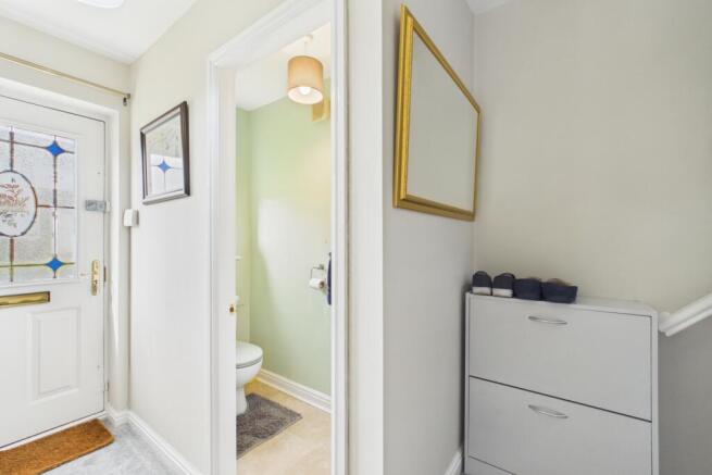 3 bed Semi-Detached for sale Image 9