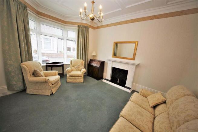 LIVING ROOM (front)