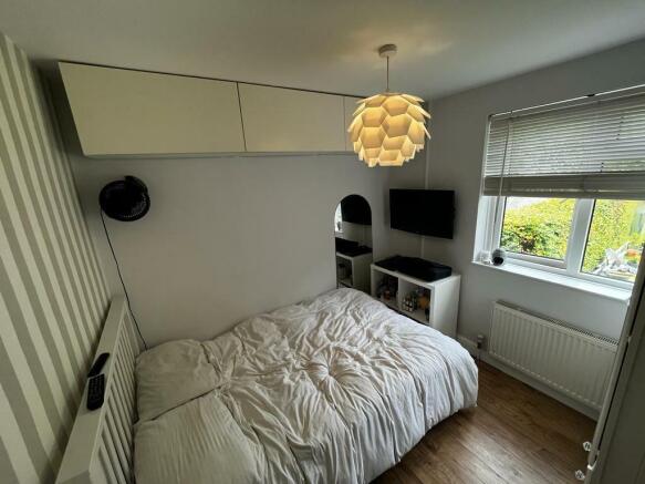 Bedroom 3 (2).jpg
