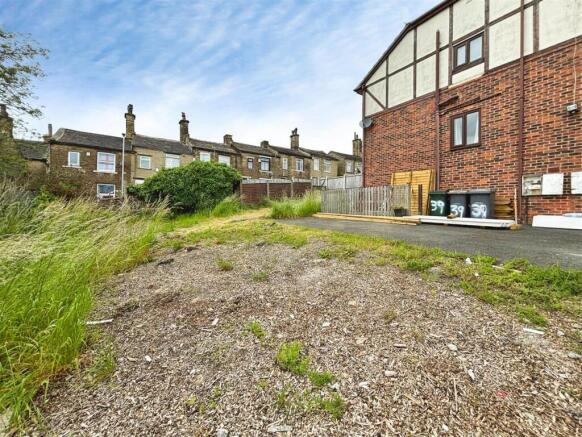 2 bed End of Terrace for sale Image 11