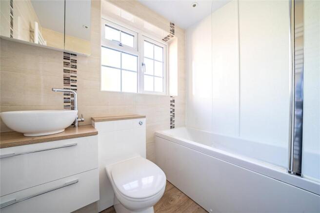 3 bed Terraced for sale Image 7