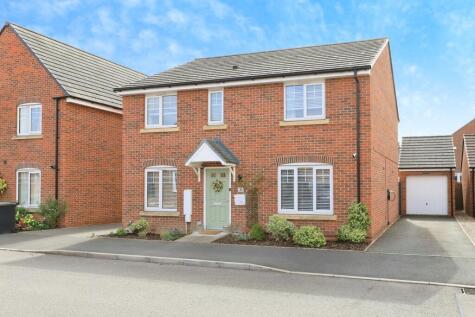 Weir Crescent, Kidderminster, Worcestershire, DY11