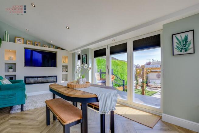 3 bed Detached for sale Image 6