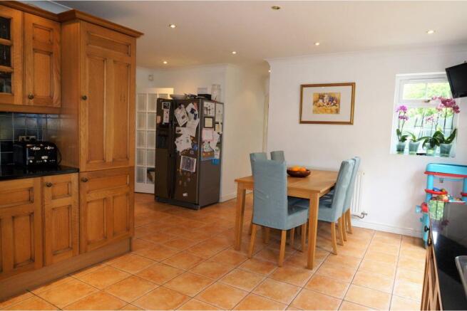 Kitchen / Breakfast