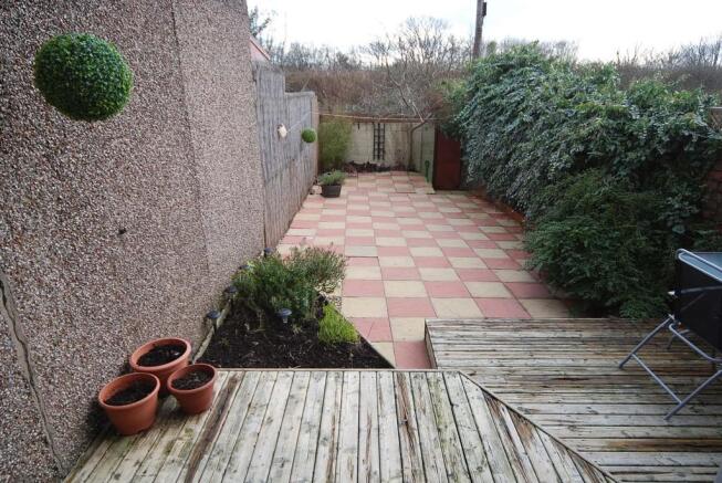 GARDEN 