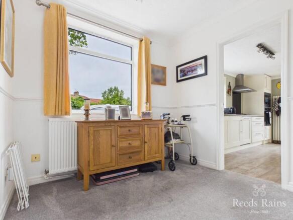 3 bed Semi-Detached for sale Image 12