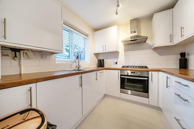 Hazelrig Drive, Thame photo 4