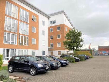 Felixstowe Court, London