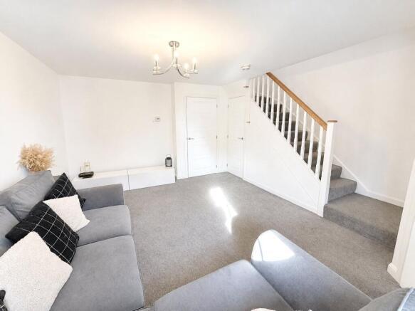 3 bed Semi-Detached for sale Image 7