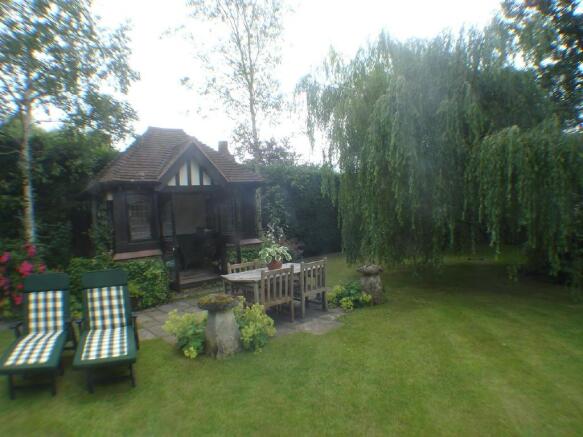 Photo 12
