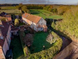 2, Cromes Barn, Foulsham Road, Dereham NR20 5BG