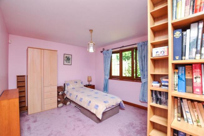 Photo 9