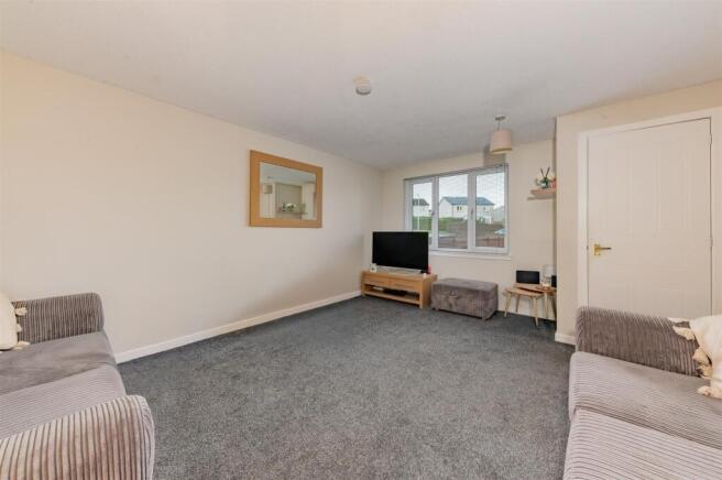 88 Peebles Drive Dundee-14.JPG