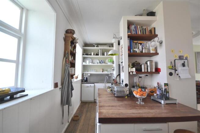 Kitchen.JPG