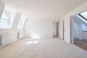 Flat 3, 6, Spencer Place, London N1 2AX