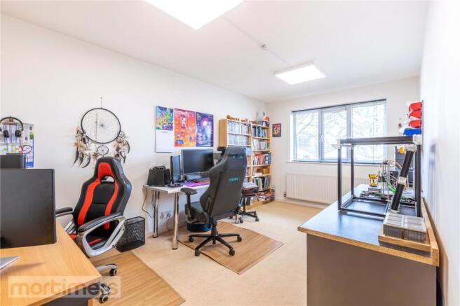 Bedroom 3/Office