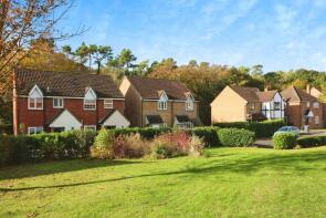 57, Conifer Walk, Stevenage SG2 7QS