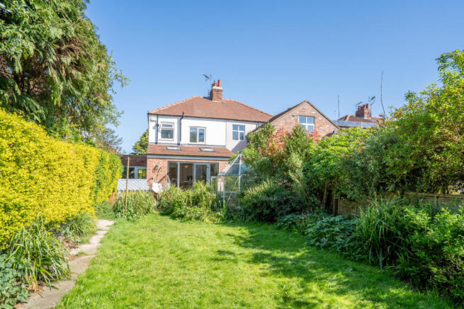 3 bed Semi-Detached for sale Image 12