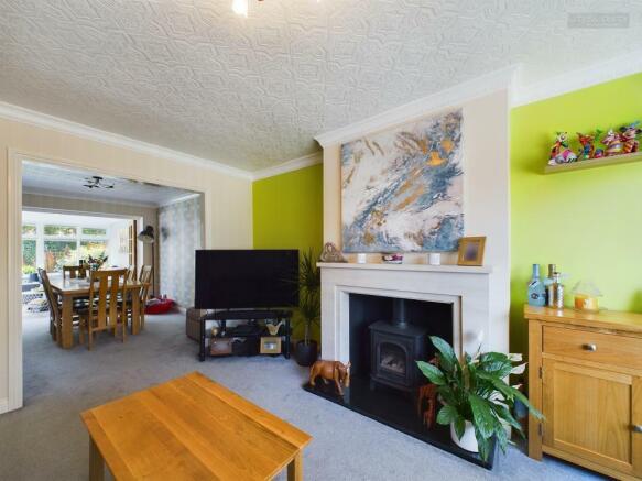 Living Room/Dining Room