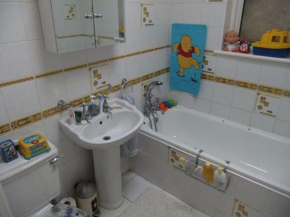 Photo 6