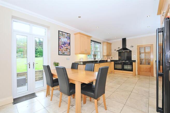 Kitchen/Breakfast Room