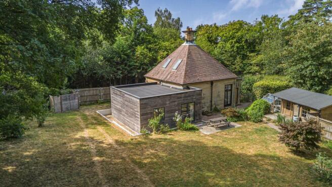 West Lodge