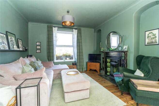 Rosevean Terrace, Penzance, TR18 photo 4