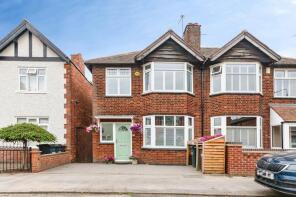 16, Florence Road, Nottingham NG3 6LJ