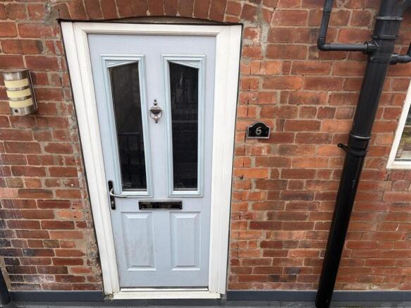 Front_Door.jpg