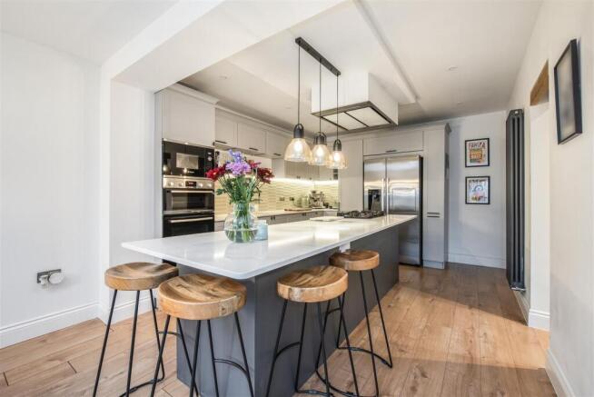 Photo 17-02-2026, 21 31 53 copy.jpg