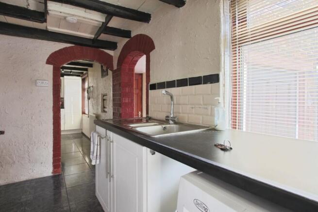 2 bed Terraced for sale Image 4