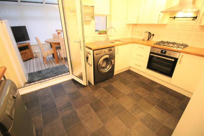 kitchen1.JPG