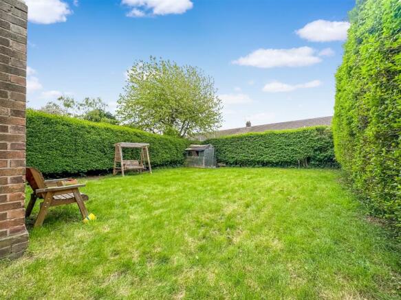 Large Rear Garden 215